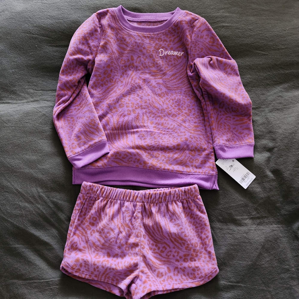 Carters Girls 5T Pajamas